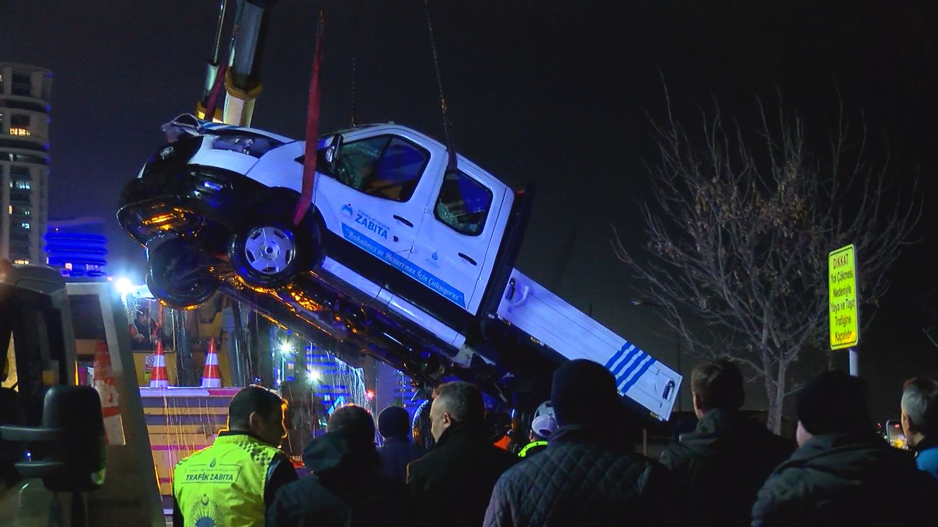 I S T A N B U L B A K I R K O Y D E Z A B I T A A R A C I D E N I 1161291 344876